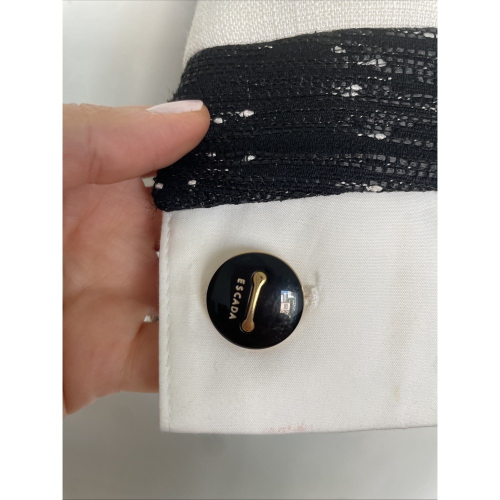Escada cropped blazer Ivory black beaded size 36 - Picture 3 of 9